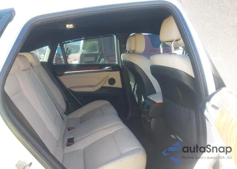 2013 BMW X6 xDrive35I z USA, uszkodzony, nr VIN 5UXFG2C53DL783634